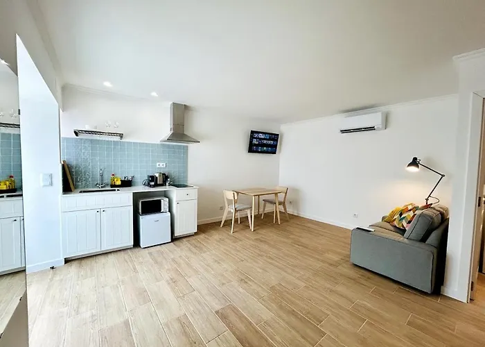 Casa Martins Country 8 - Courtyard And Pool Freiria